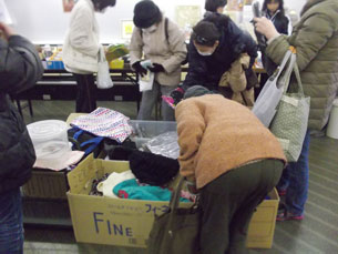第１回つながりバザー - (福)健康会
