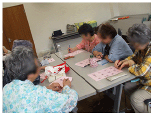 健康会「つながりサロン」6月の様子