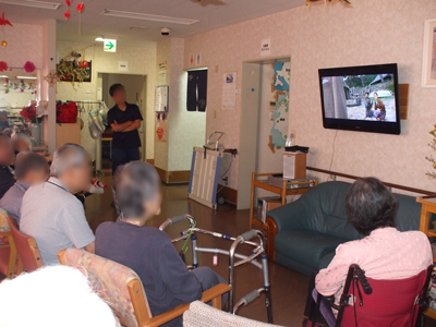 健康会「映画鑑賞」9月の様子