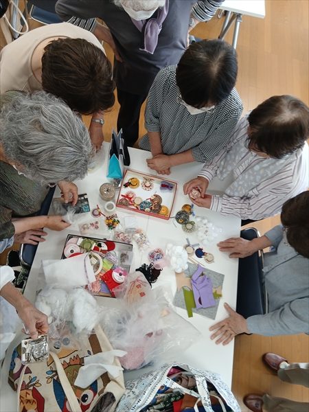 社会福祉法人 健康会 「つながりサロン」6月-2
